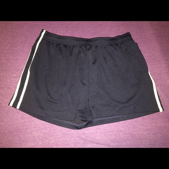 Exercise shorts - Picture 1 of 1